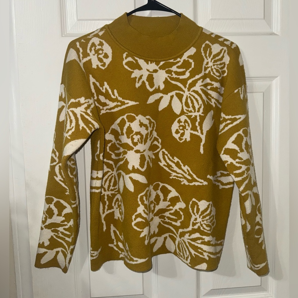 Mustard Yellow Floral Knit Sweater by Cyrus